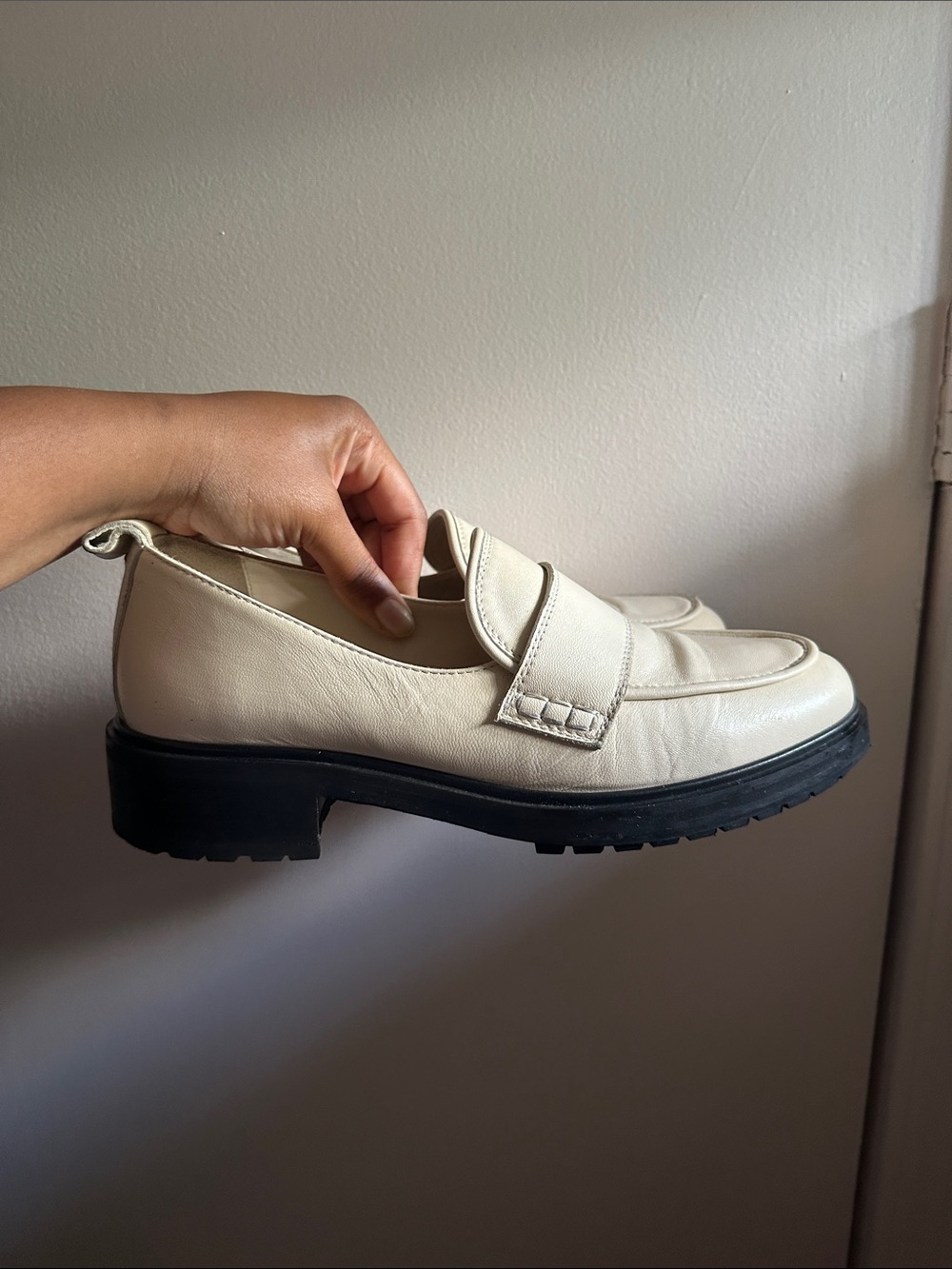 AEYDE - off white Ruth loafers